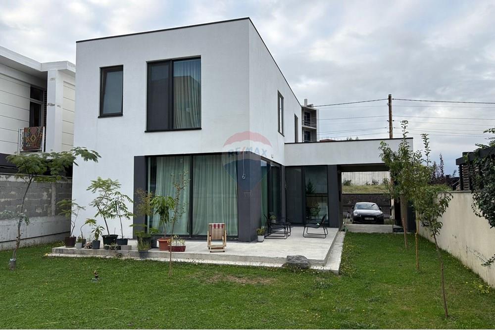 House for Rent near Lisi Lake