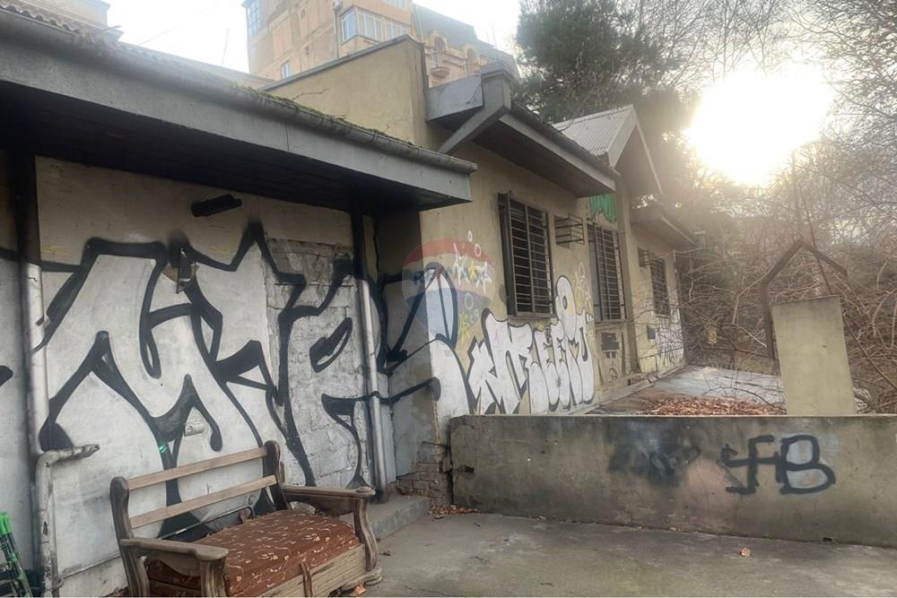 Prime Investment Property on Chkheidze St. - Photo 5
