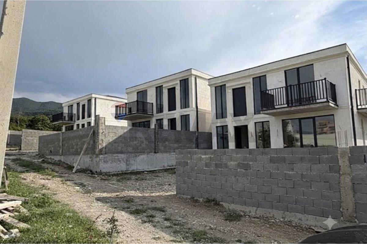 3 Houses in Saguramo - Photo 4