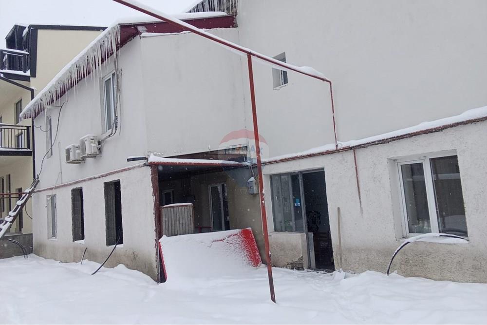 იყიდება კომერციული ფართი ყაზბეგში - Photo 3