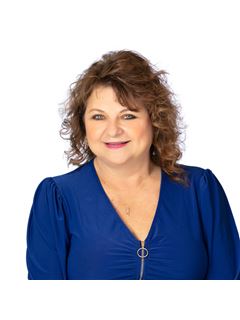 Mary M. Fritze - REMAX Associates - Boerne