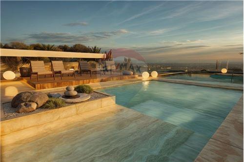 casa en venta en Las Lomas (Carmelitas)