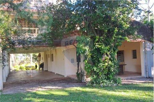 Casa en venta en Acahay — foto 2