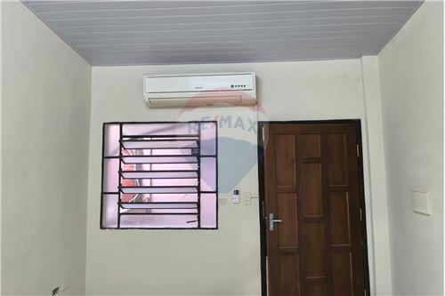 casa en alquiler en Encarnación