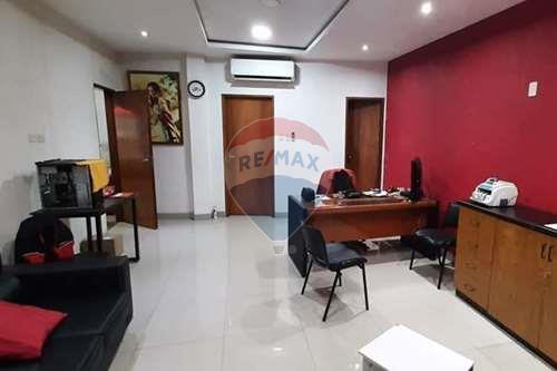 Depósito en venta en Encarnación, Paraguay  — foto 3