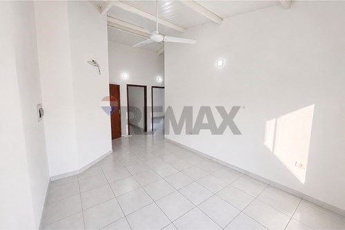 casa en alquiler en Fernando De La Mora