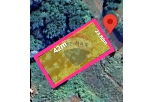 AMPLIO TERRENO EN VENTA en San Juan del Paraná, a solo 20 km de la ciudad de Encarnación. Tiene una superficie de 1041 m — foto 3