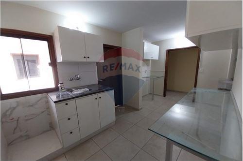 casa en alquiler en Barrio Jara