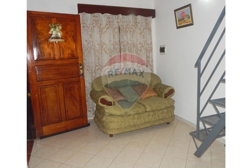 casa en alquiler en Fernando De La Mora