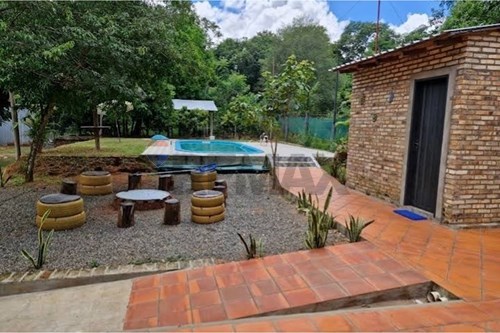 casa en venta en Atyra