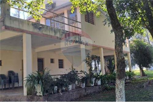 Casa en venta en Acahay — foto 3