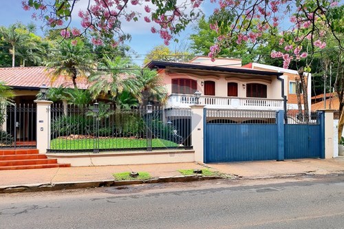 en venta en Villa Morra