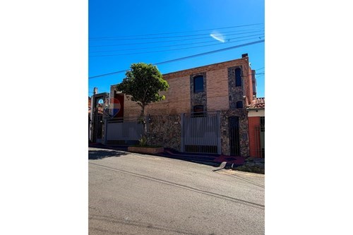 en venta en Barrio Jara