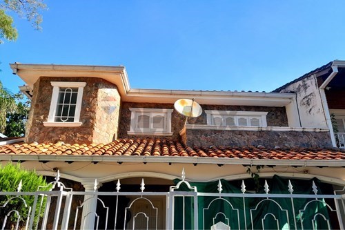 casa en alquiler en Lambaré