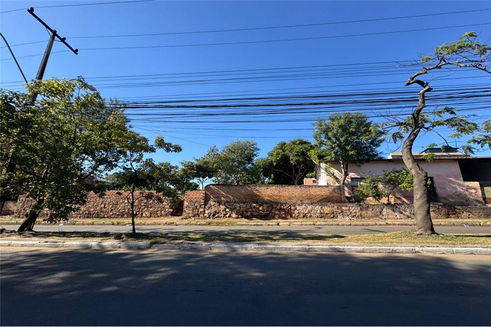 Local comercial en venta en Santísima Trinidad, Asunción — foto 2