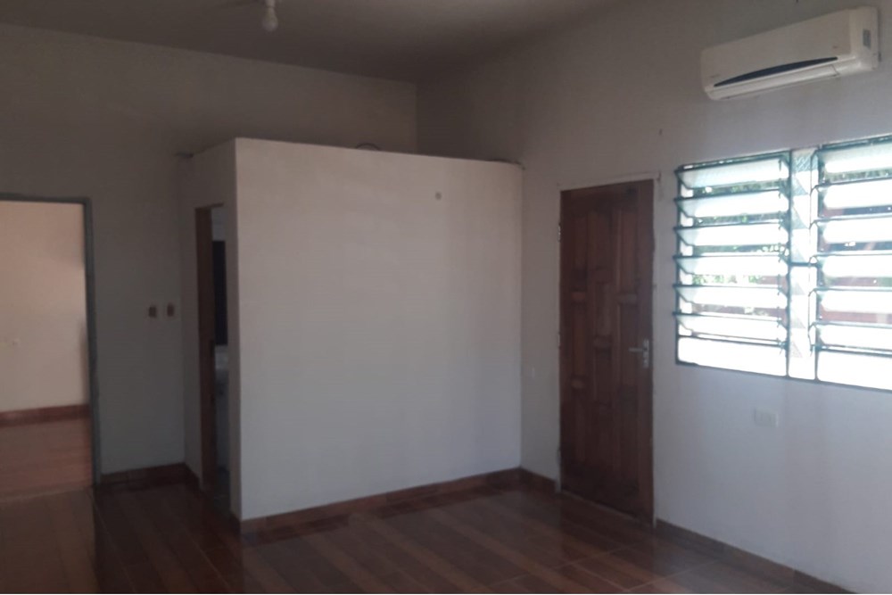 En Alquiler Local comercial en el Barrio Nueva Esperanza a metros del Hospital Pediátrico Municipal y a 100 mts de la do — photo 2