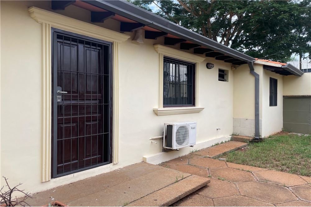 Casa en venta en Villa Virginia, Lambaré — foto 2