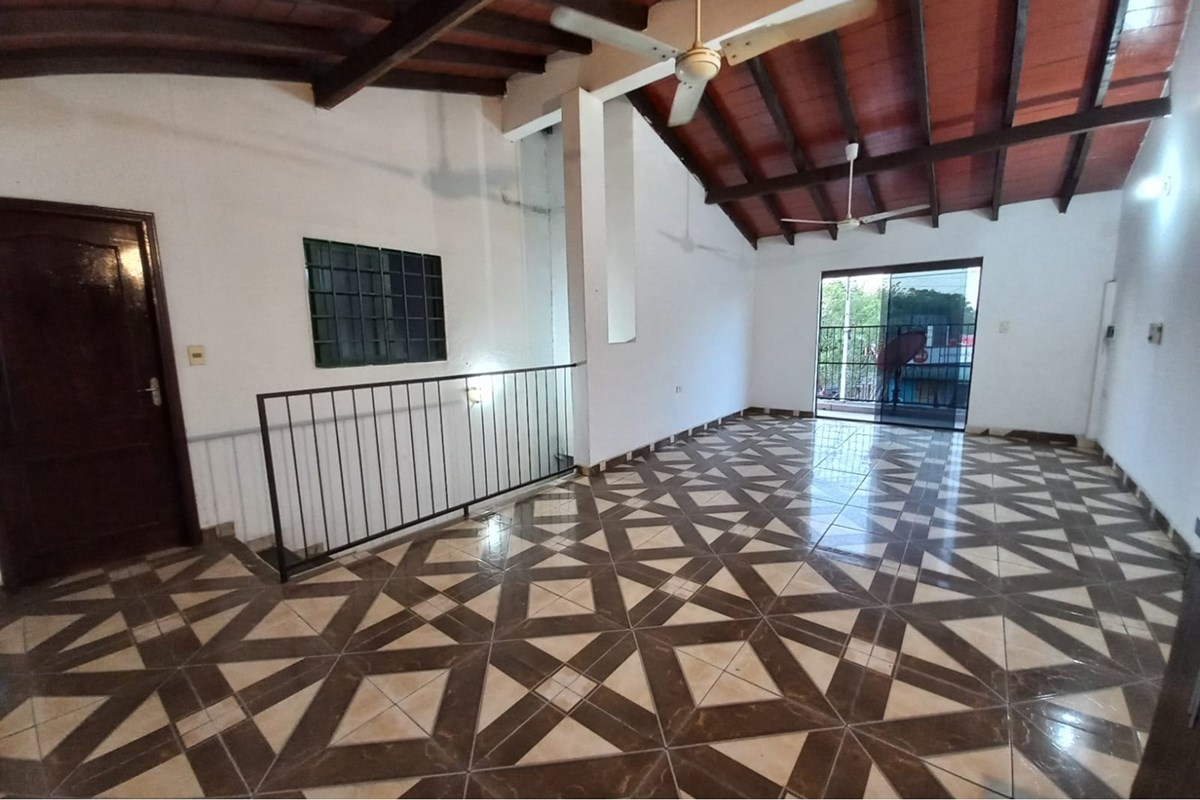 Casa en venta en San Lorenzo — foto 3