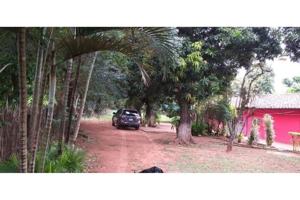 Te presentamos un terreno excepcional en pleno microcentro de Guarambaré, una de las zonas con mayor crecimiento y proye — foto 2