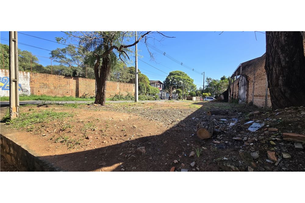 Terreno en venta en Luque — foto 3