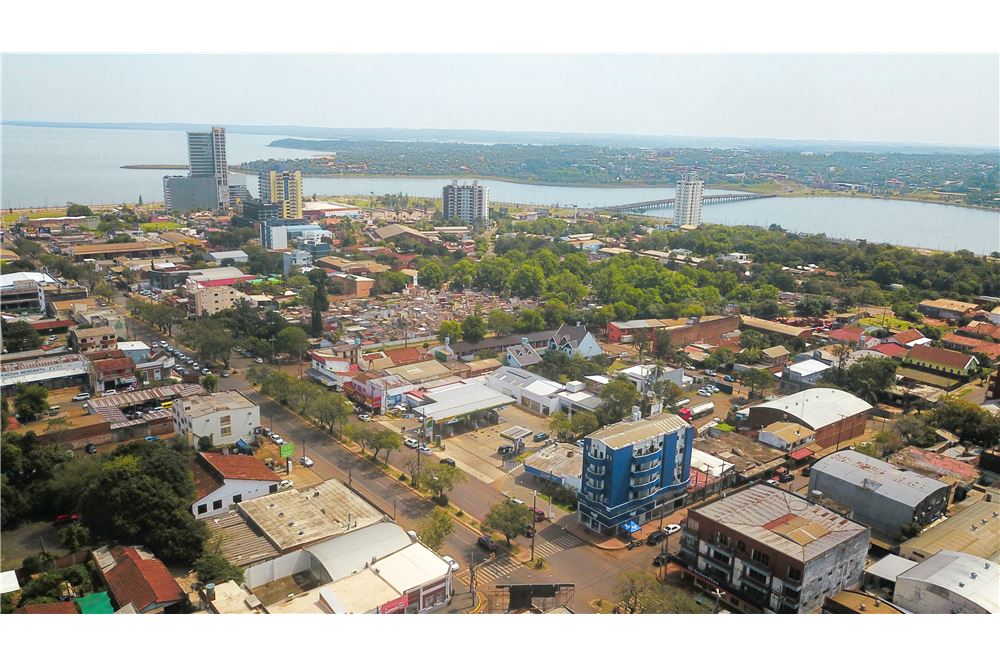 Edificio construido en 50% activo en alquileres y con buena ubicación a la venta. — foto 3