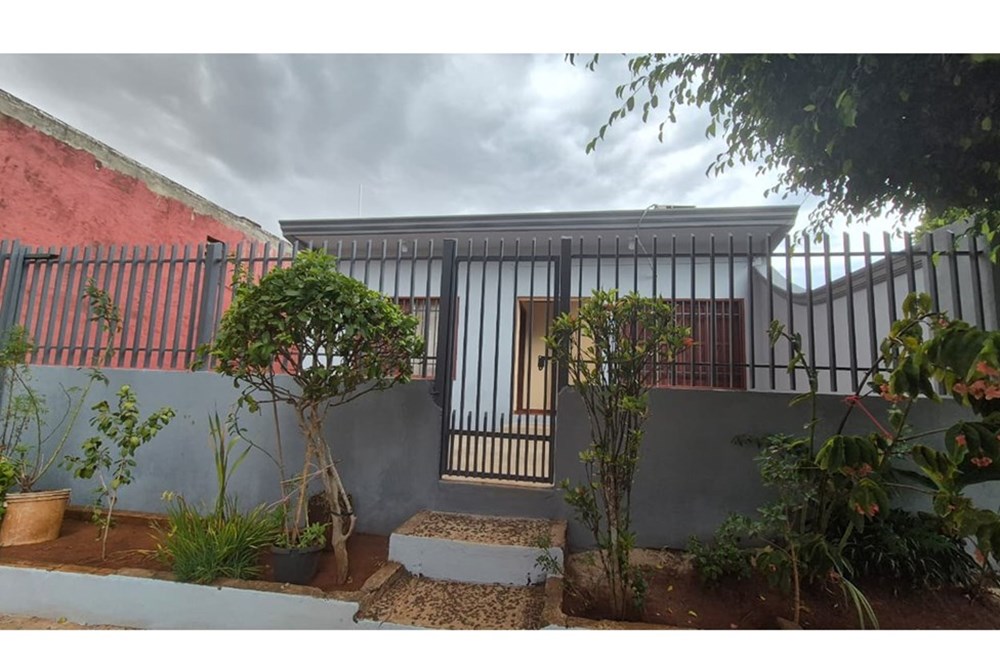Casa en venta en Don Bosco, Ciudad del Este — foto 3