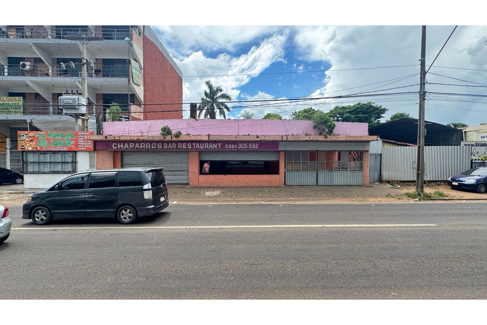 Salón comercial disponible sobre Madame Lynch a remodelar con gran potencial — foto 3