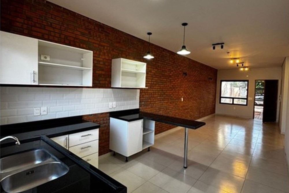 Edificio en venta en Caaguazu, Ñemby — foto 2