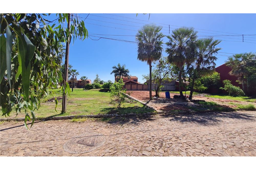 Terreno en venta en Pilar del Norte, Limpio — foto 3