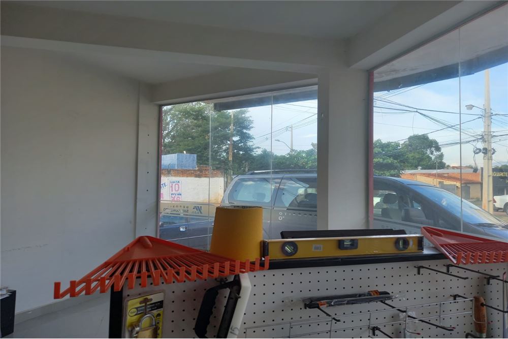 VENDO Salones Comerciales en San Lorenzo, con Proyecto de EDIFICIO de Departamentos. — foto 2