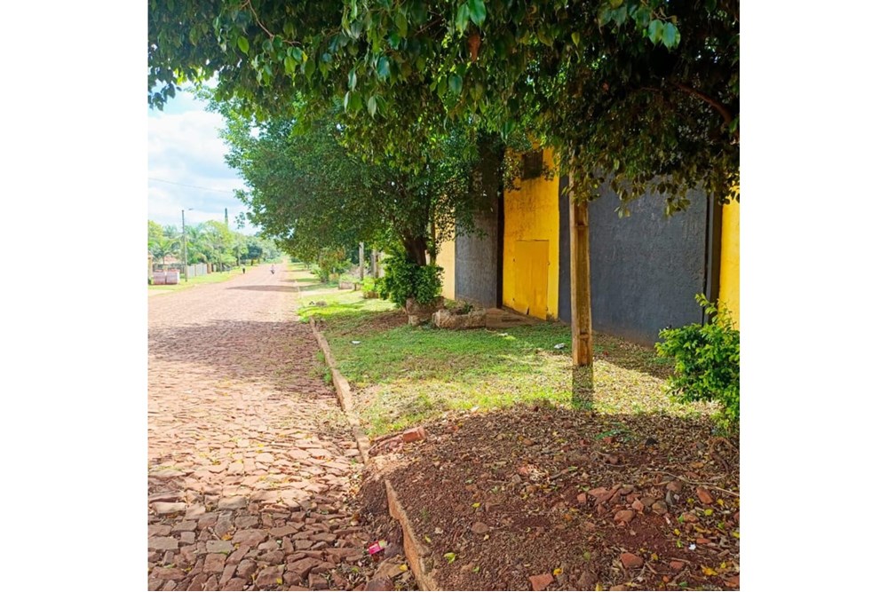 Local comercial en venta en Fram — foto 3