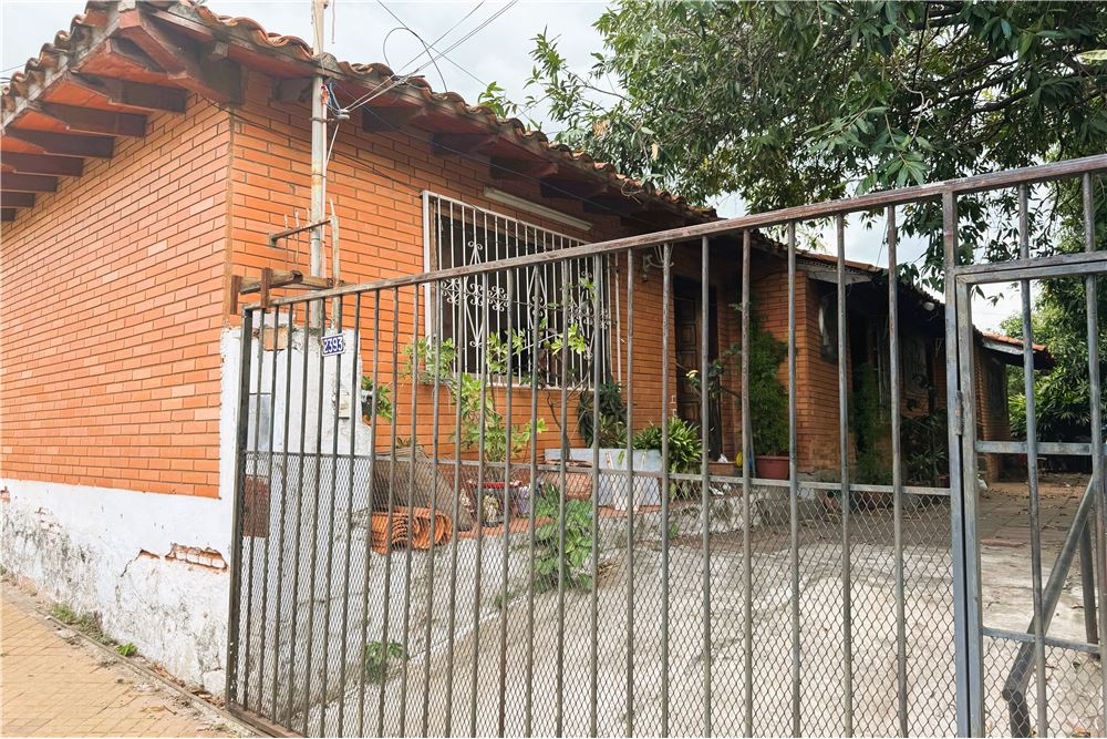 Casa en venta en San Antonio, Asunción — foto 2