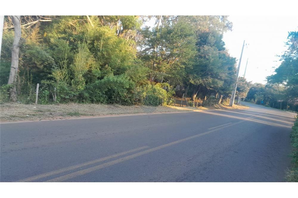 VENDO HERMOSA PROPIEDAD EN EL DISTRITO DE AREGUA. — foto 3