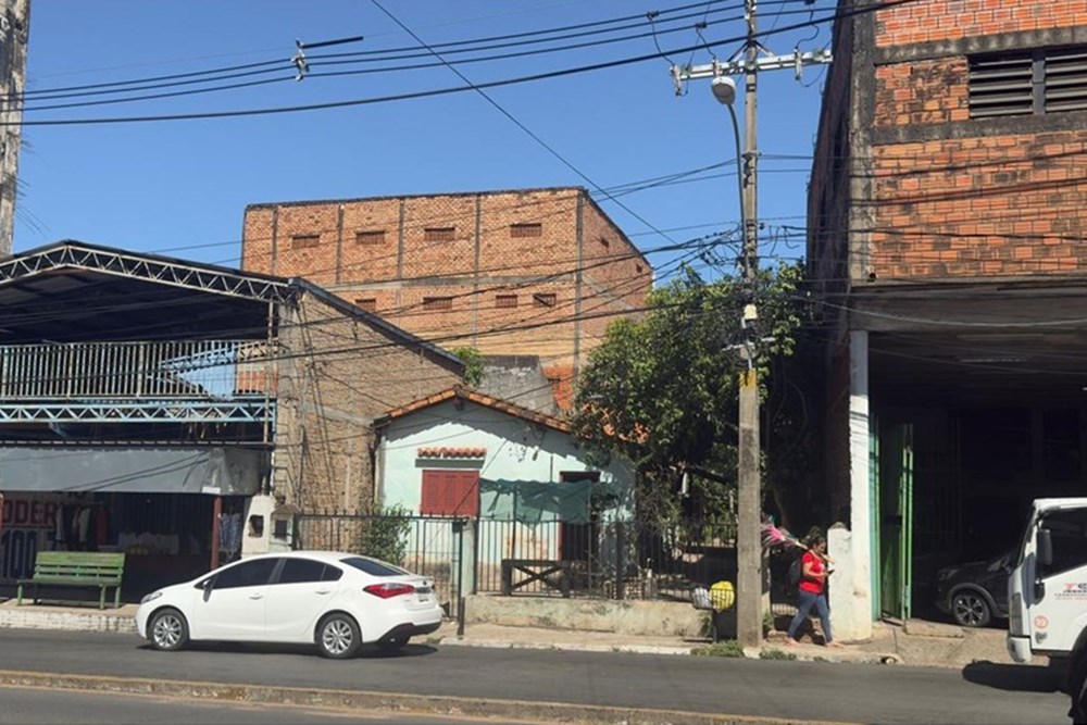 Terreno en venta en Los Laureles, Asunción — foto 2