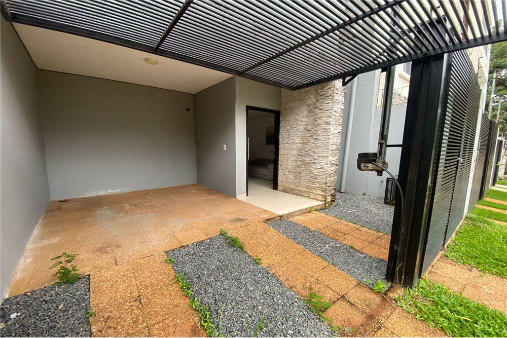 Casa en venta en Fernando de la Mora — foto 3