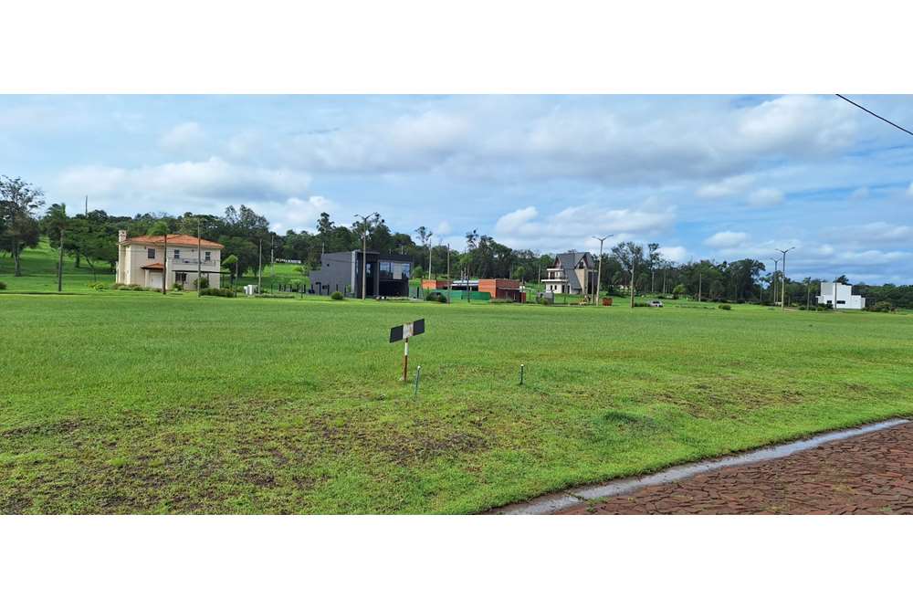 Terreno en venta en Encarnación — foto 2