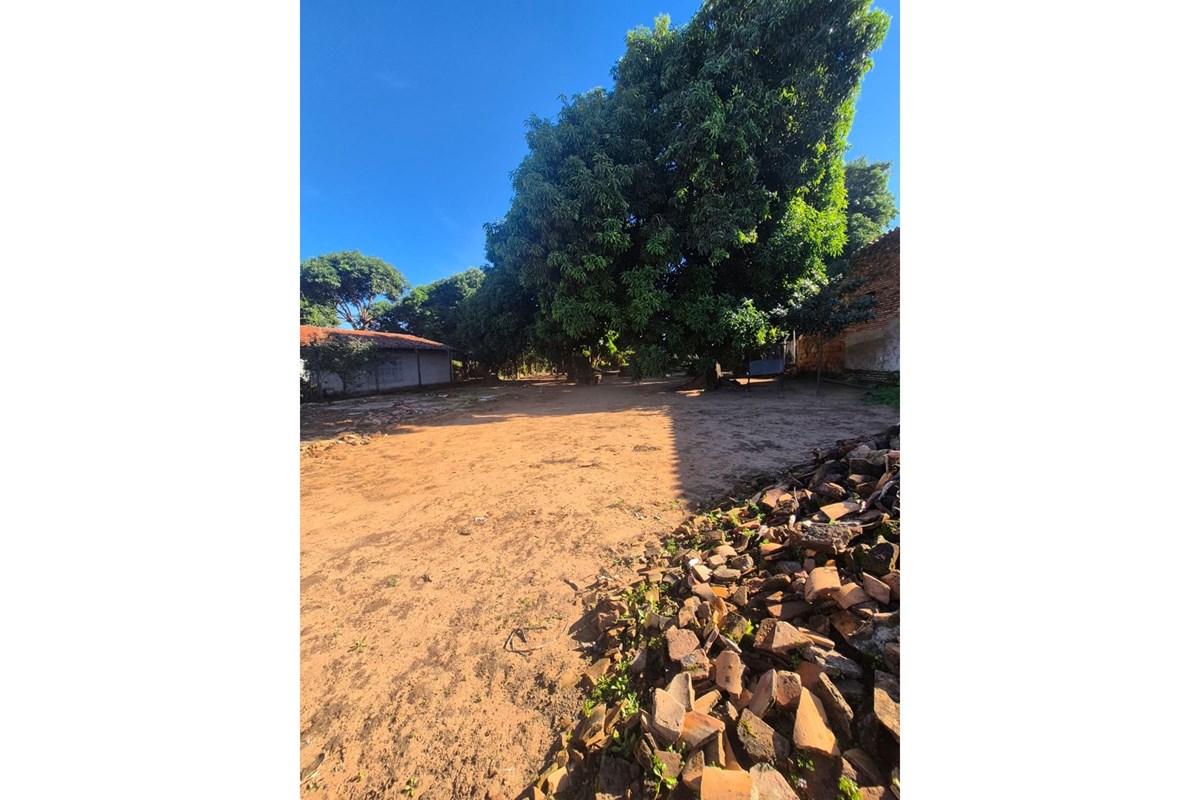 VENDO TERRENO EN ITAUGUÁ UBICACIÓN ESTRATÉGICA — foto 2