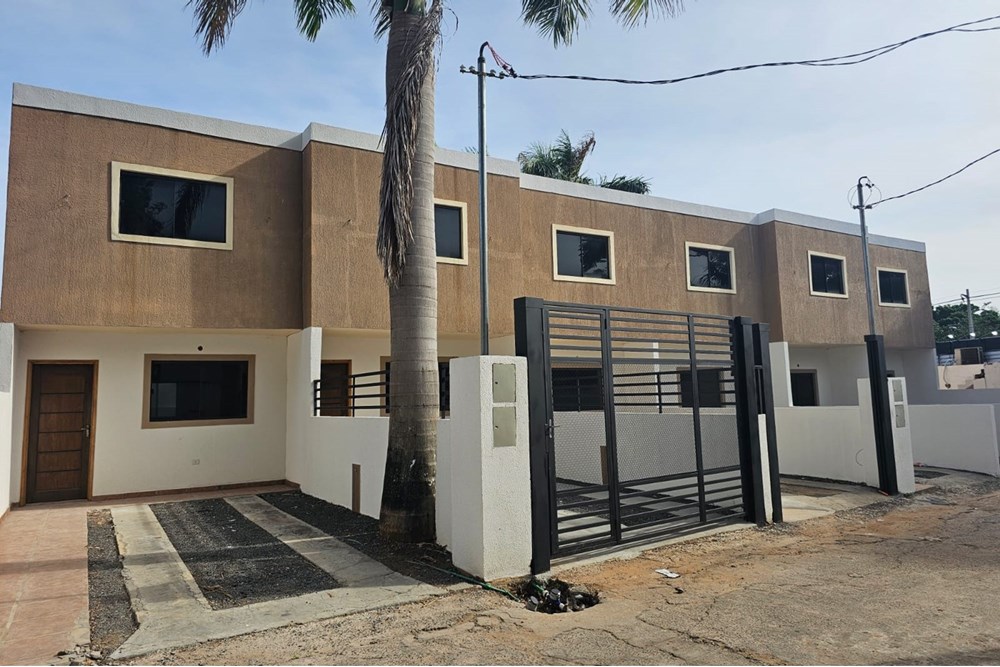 Casa en venta en Luque — foto 2