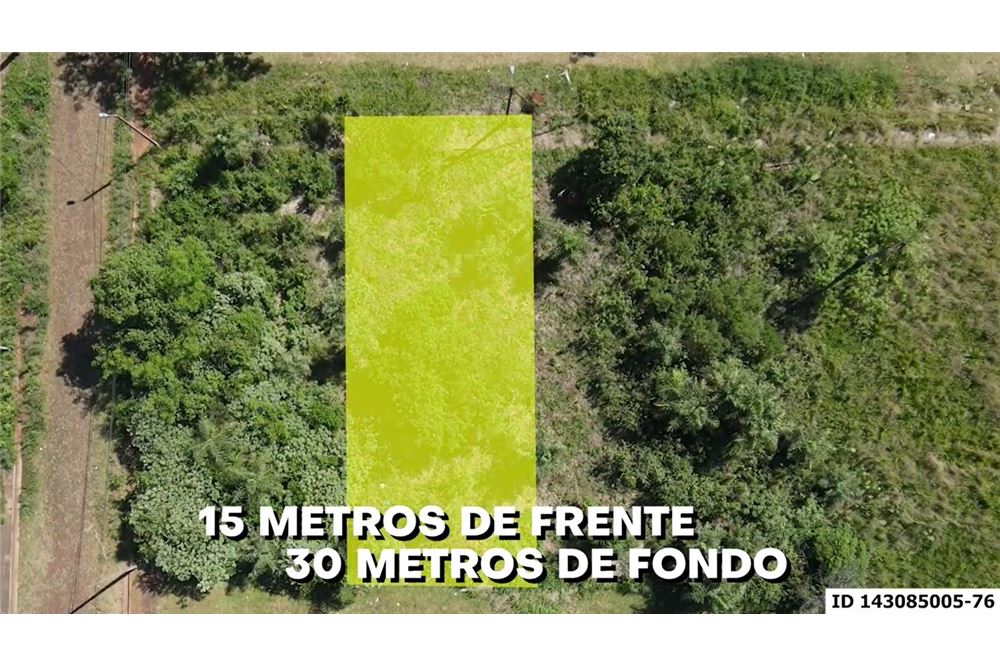 Este hermoso terreno cuenta con 15 metros de frente por 30 de fondo.  — foto 2