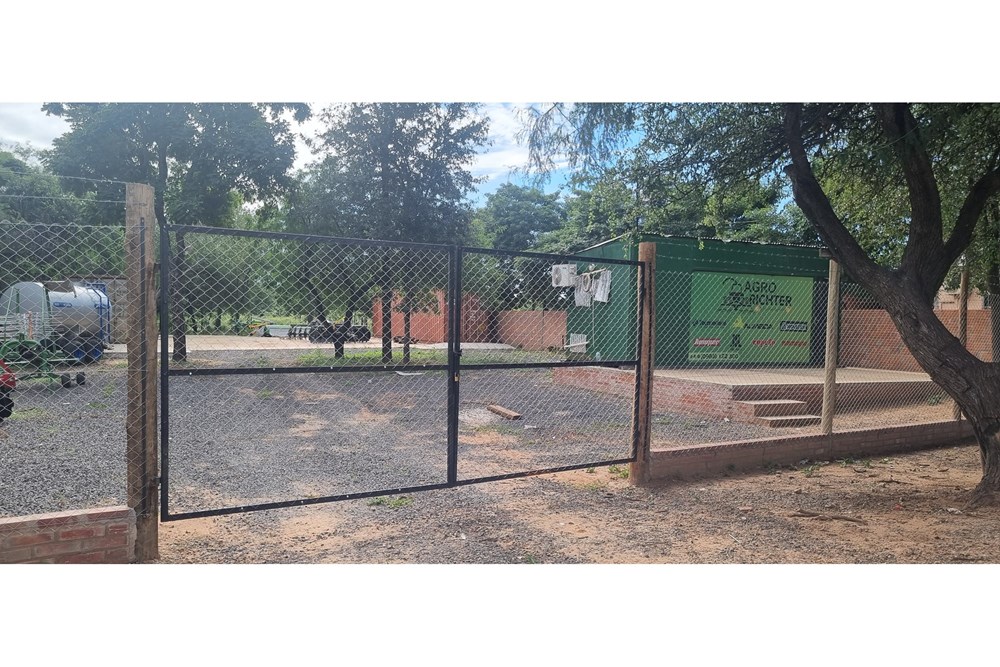 Local comercial en alquiler en Loma Plata — foto 3