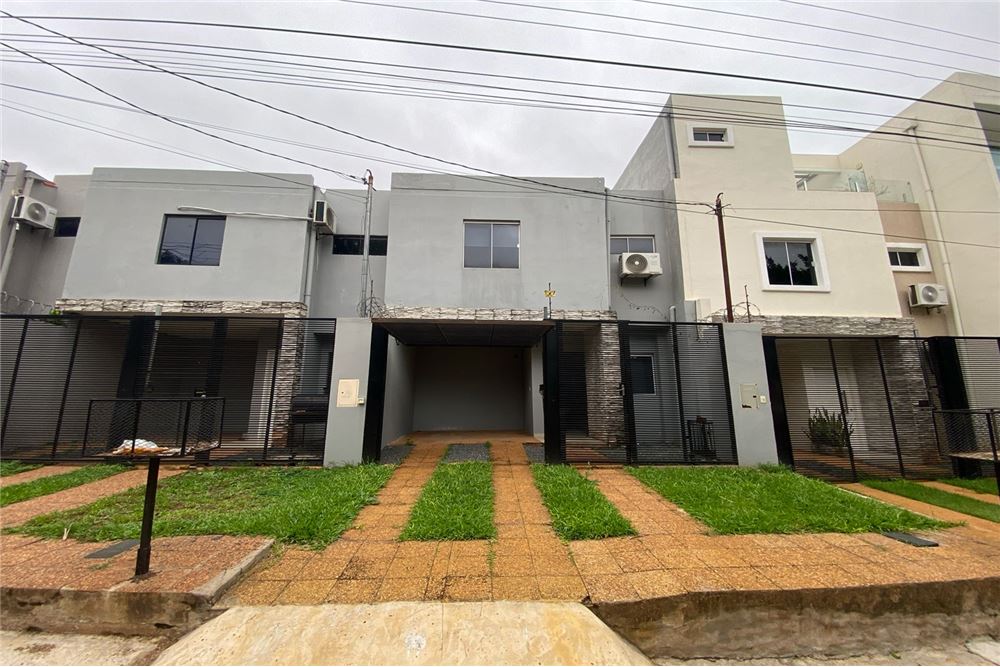 Casa en venta en Fernando de la Mora — foto 2