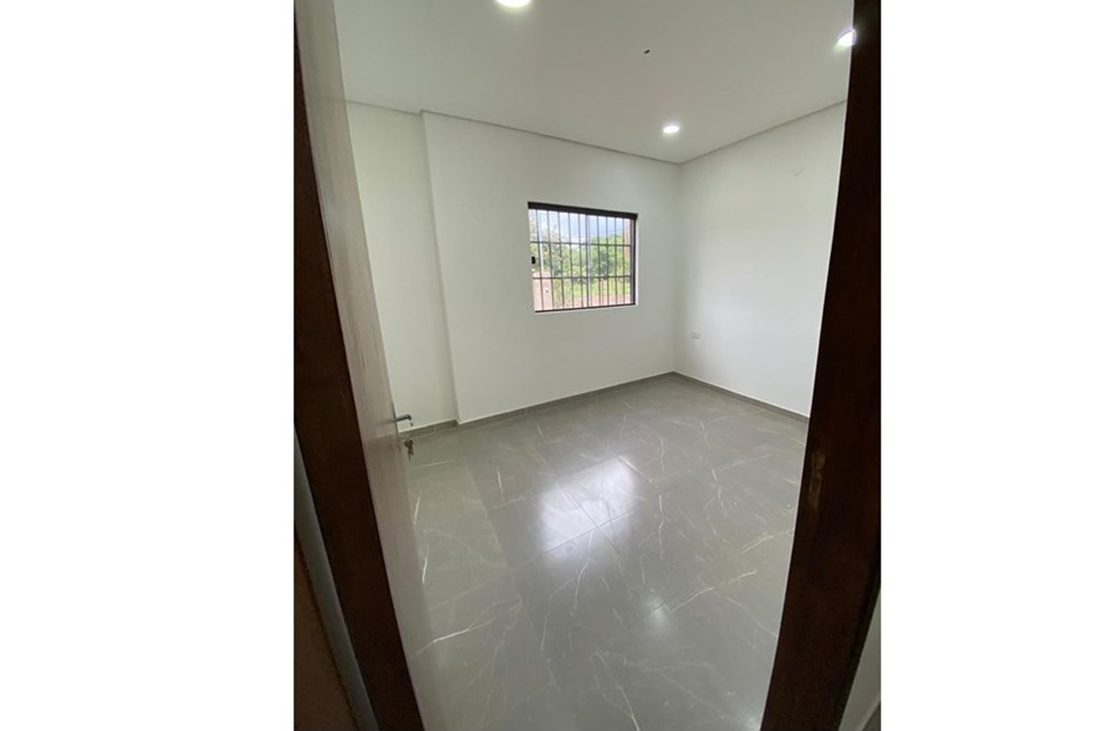 Casa en venta en Ñemby — foto 3
