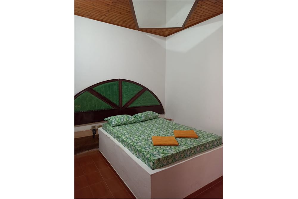 En venta Motel en la ciudad de ITA, a una cuadra de Ruta 1.  — foto 3