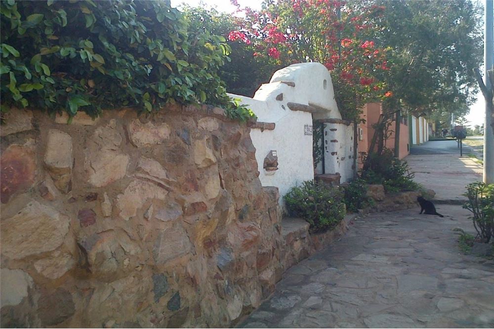Casa en venta en Lambaré — foto 2