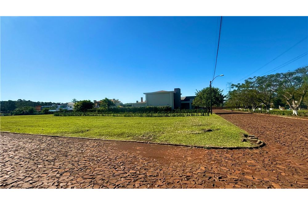 Terreno en venta en Ciudad del Este — foto 3