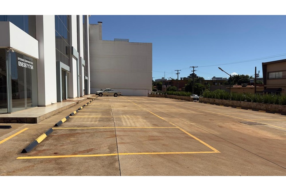 Oficina en alquiler en San José, Ciudad del Este — foto 3
