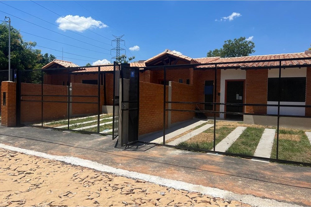 Edificio en venta en Picada, Villa Elisa — foto 2