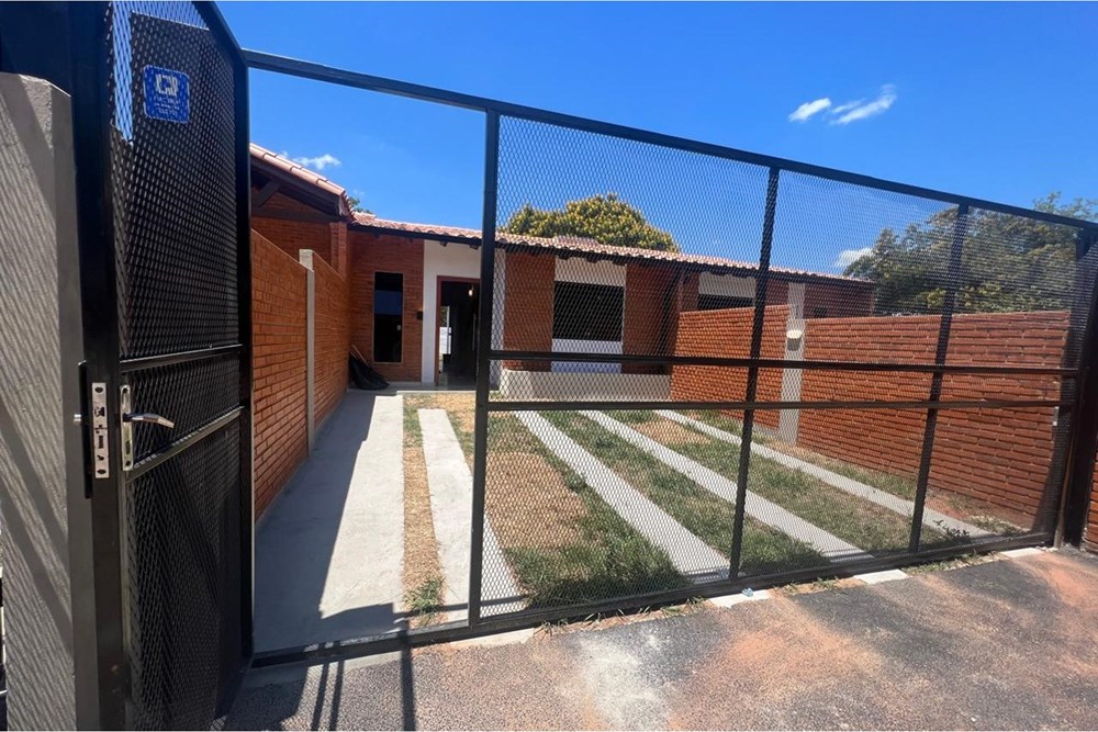 Edificio en venta en Picada, Villa Elisa — foto 2