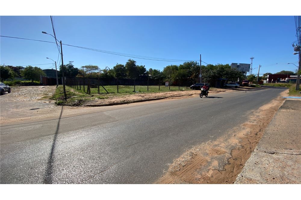 Terreno en venta en Lambaré — foto 2