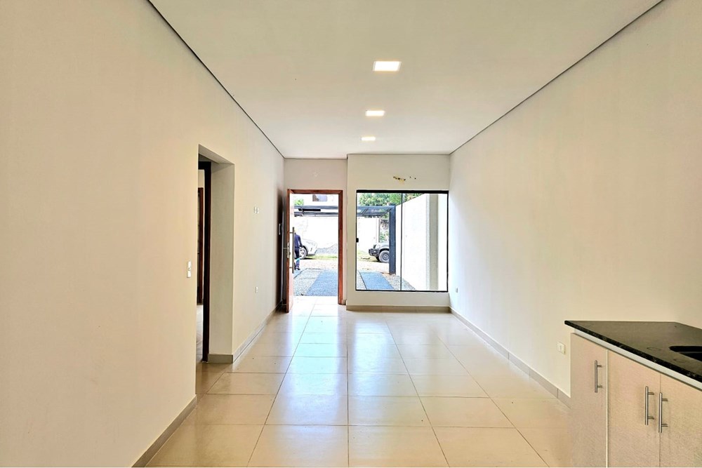 ¡Bienvenido a tu nuevo hogar en el corazón de Isla Bogado, Luque!  — foto 2